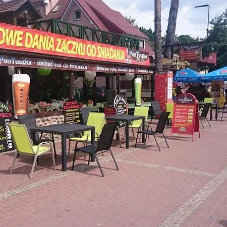 לינה וארוחת בוקר Pantuszka פוביירובו